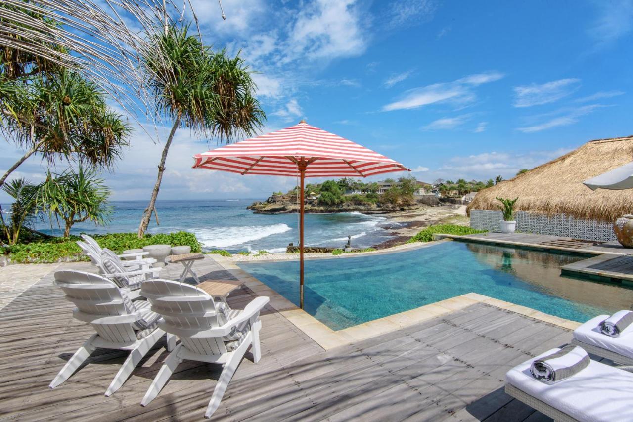 Driftwood Lembongan Villa *